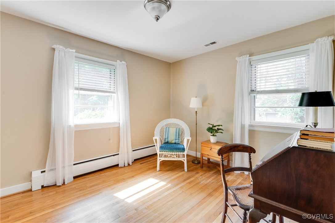 208 Tamarack Road Henrico, VA 23229 - Photo 28 of 35 a living room with furniture and a window