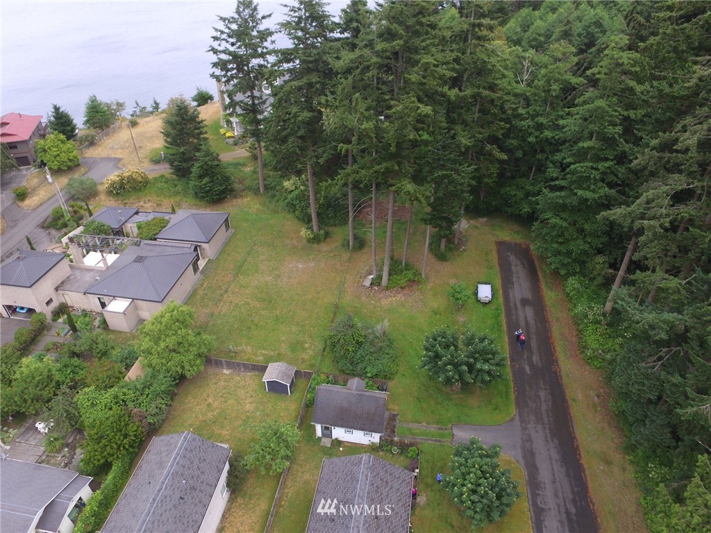 8888 R Port Port Townsend, WA 98368 - Photo 6 of 9 Gallery Image 6