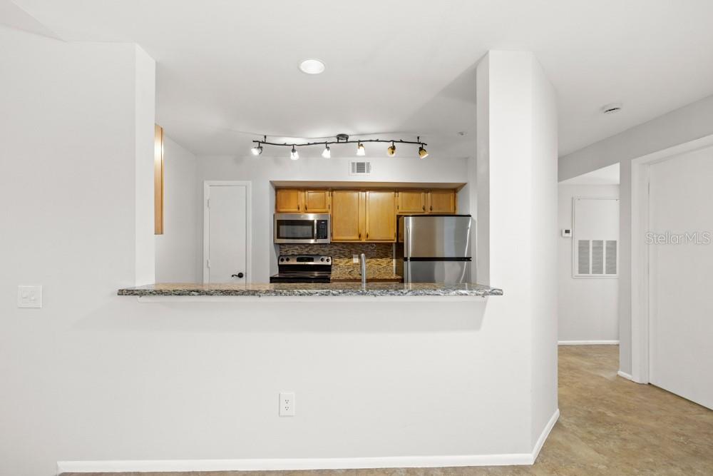 486 North Pin Oak Place, Unit 308 Longwood, FL 32779 - Photo 10 of 33