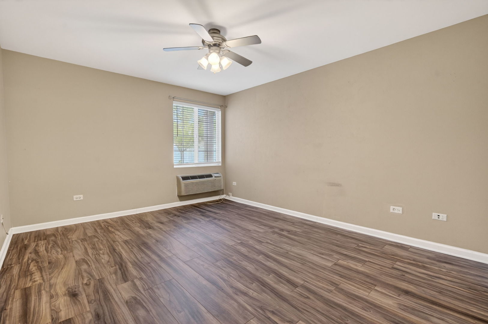 1628 McClure Road Aurora, IL 60505 - Photo 28 of 31