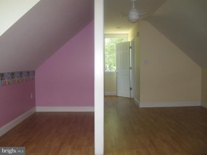 11796 River Road Ridgely, MD 21660 - Photo 13 of 29 Upstairs-2 Bedroom w half bath