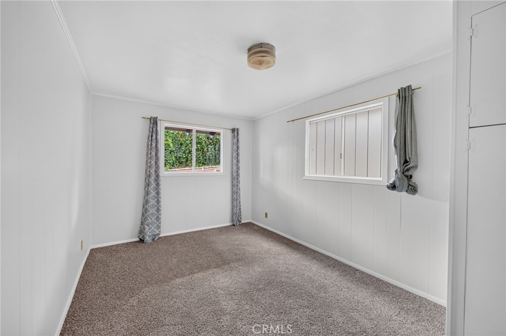 2801 East Mission Road Fallbrook, CA 92028 - Photo 45 of 62 Studio/ADU with bathroom, closet, and separate entry.