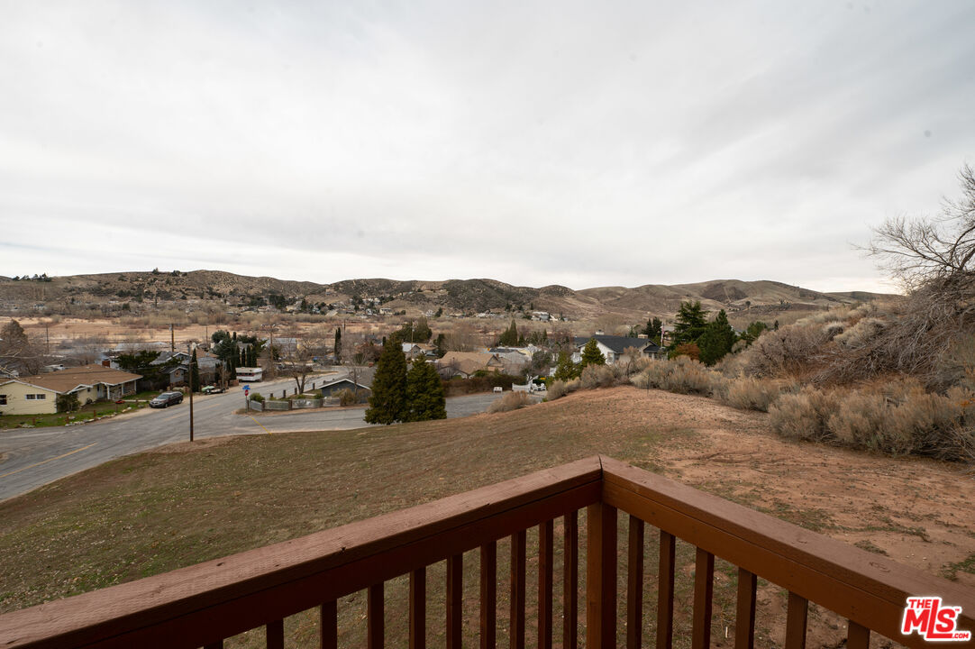 42820 Ranch Club Road Elizabeth Lake, CA 93532 - Photo 13 of 32 Gallery Image 13