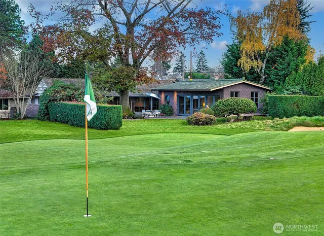 $2,650,000 | 7503 Fairway Drive Northeast, Seattle, WA 98115