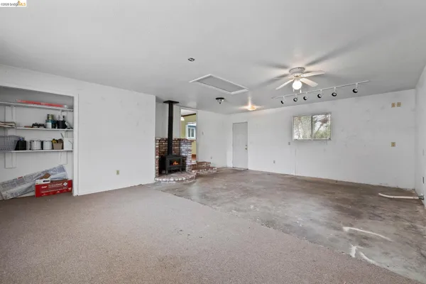 a view of empty room