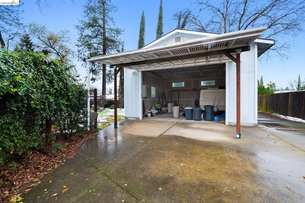 a view of a house with a garage