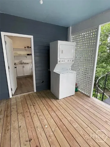 $1,875 | 2206 Barnard Street, Unit 1, Savannah, GA 31401