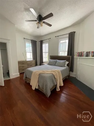 $1,875 | 2206 Barnard Street, Unit 1, Savannah, GA 31401
