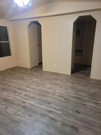 $895 | 8210 Southwest County Road 4221, Purdon, TX 76679