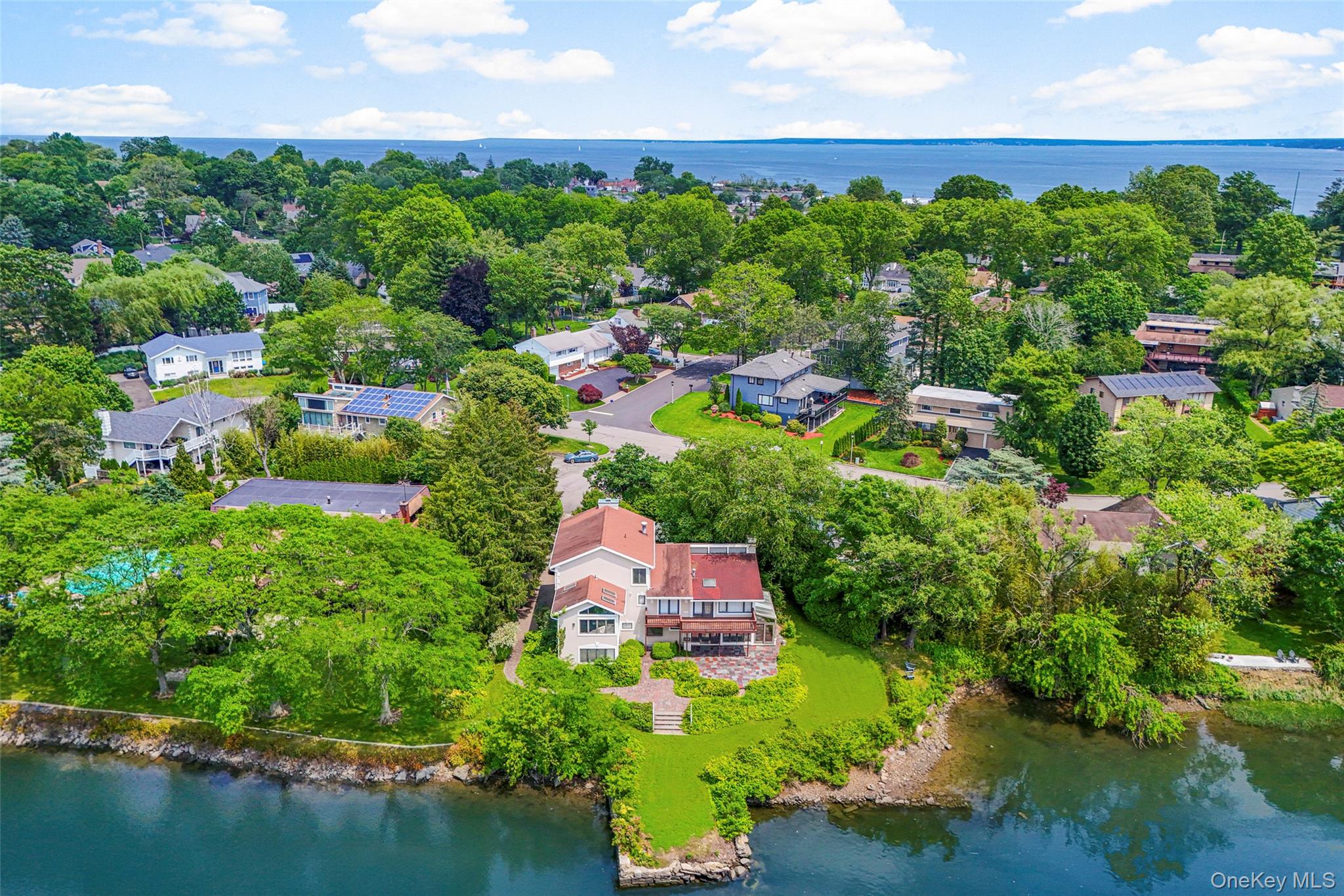 31 Clover Place New Rochelle, NY 10805 - Photo 3 of 44 an aerial view of multiple house