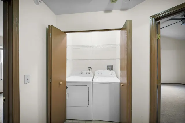 $299,500 | 1429 Orleans Drive, Unit 1429, Mundelein, IL 60060