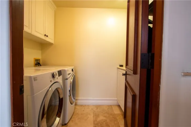 $2,595,000 | 407 1/2 Goldenrod Avenue, Corona del Mar, CA 92625