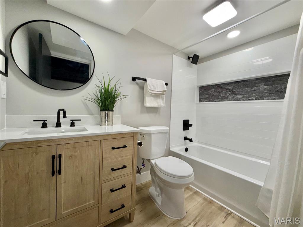 722 Highway 40 Troy, IL 62294 - Photo 32 of 35 Gallery Image 32