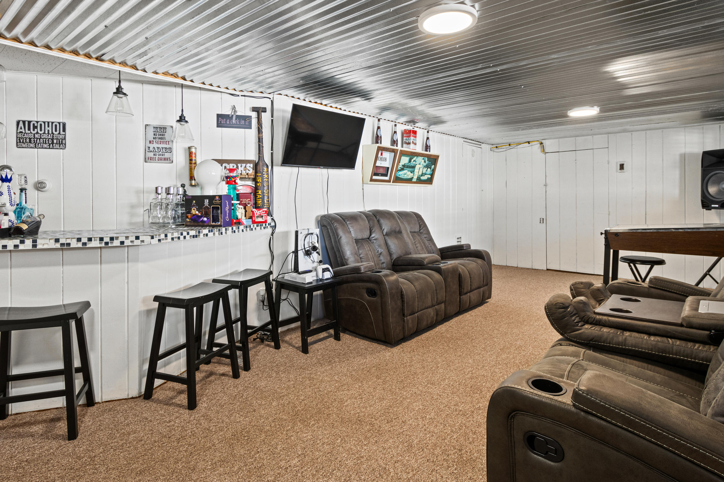 15 Bellaire Road South Portland, ME 04106 - Photo 36 of 58 Lounge Area (2)