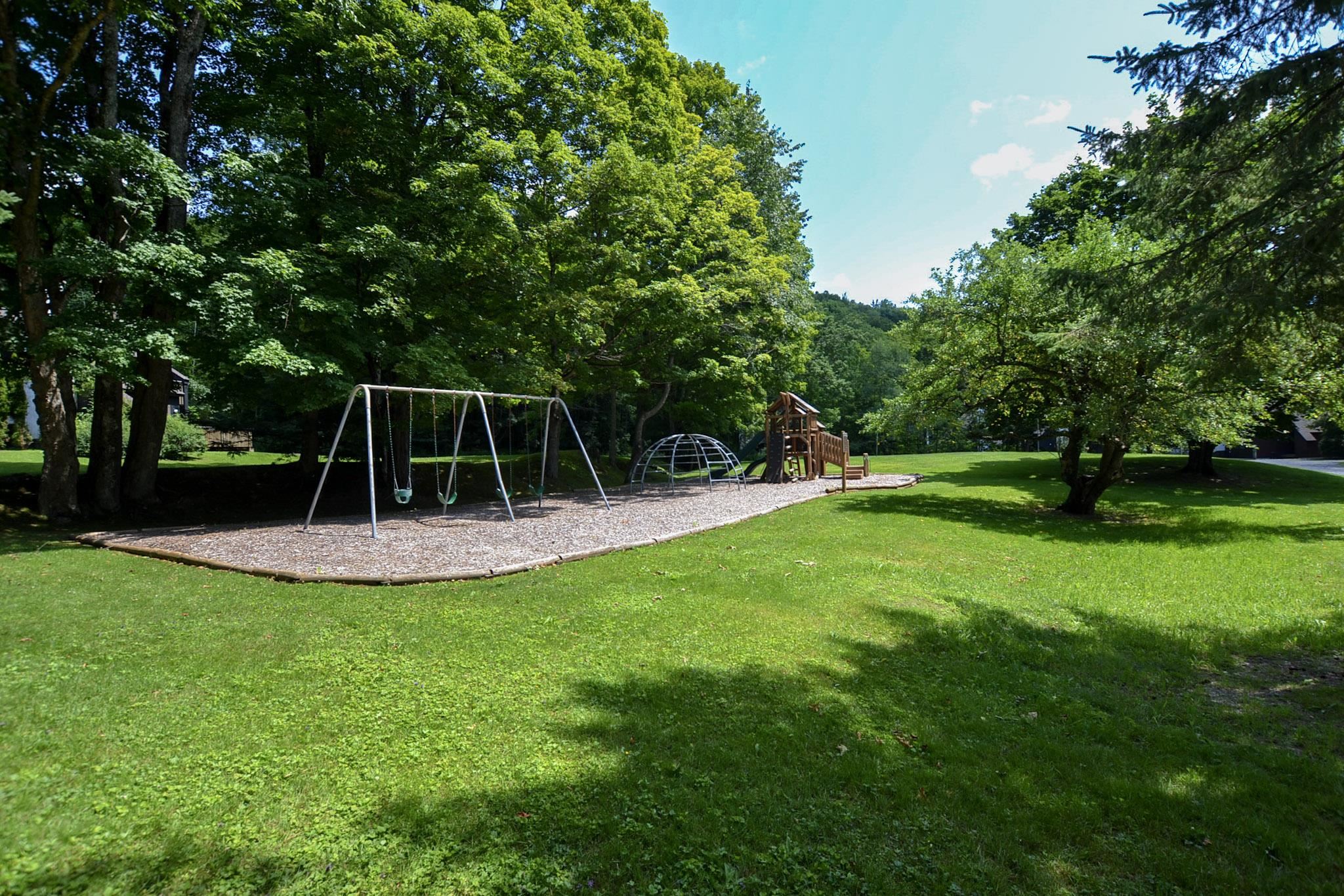 4643 Battleground Road, Unit 43 Fayston, VT 05673 - Photo 58 of 60 Gallery Image 58