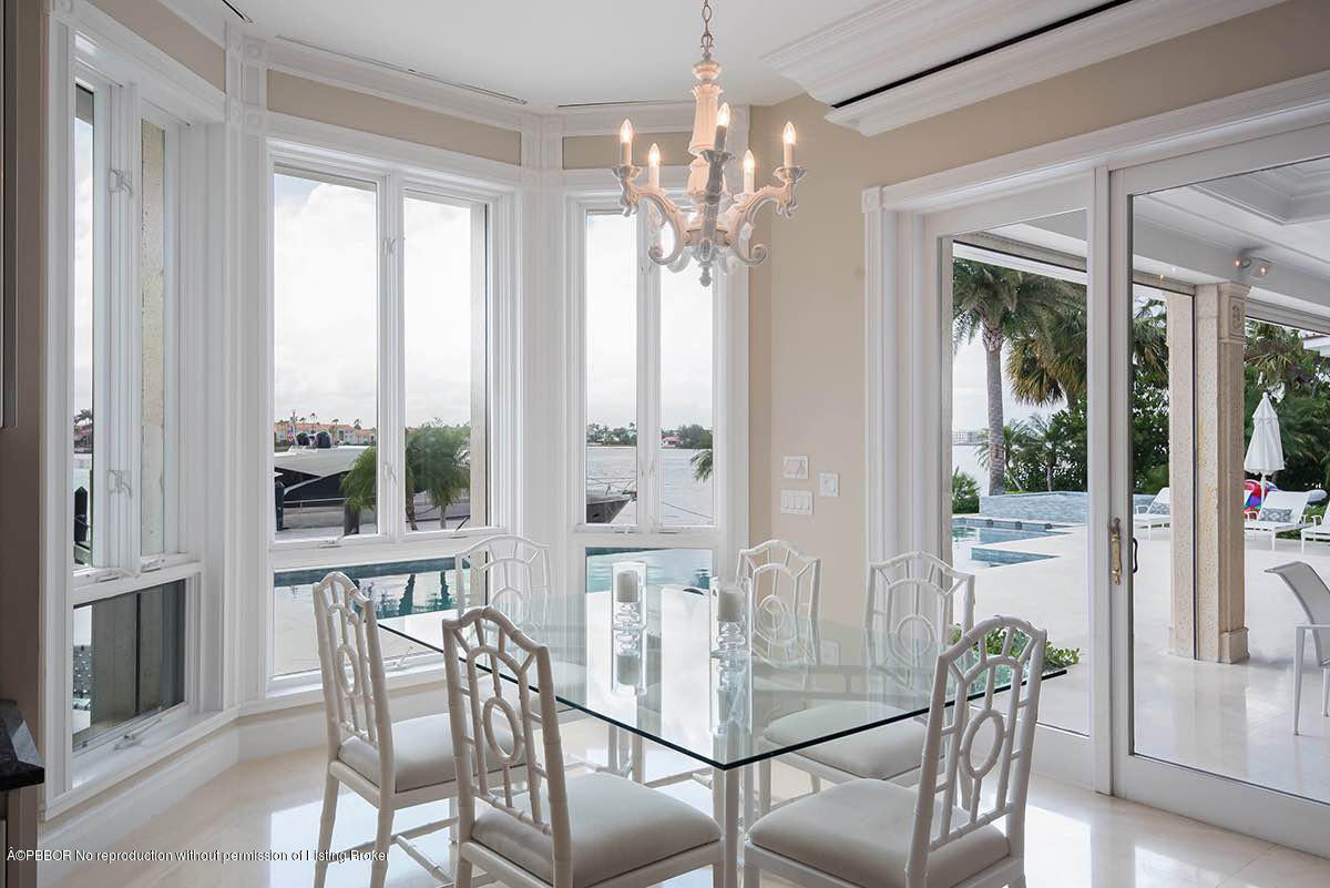 1495 Lands End Road Manalapan, FL 33462 - Photo 14 of 41 17 Kitchen Eating Area