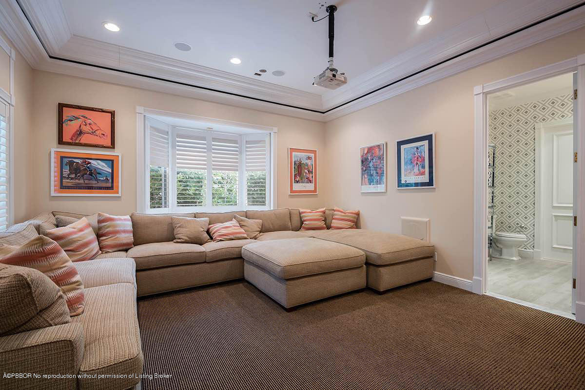 1495 Lands End Road Manalapan, FL 33462 - Photo 15 of 41 18 Family Room
