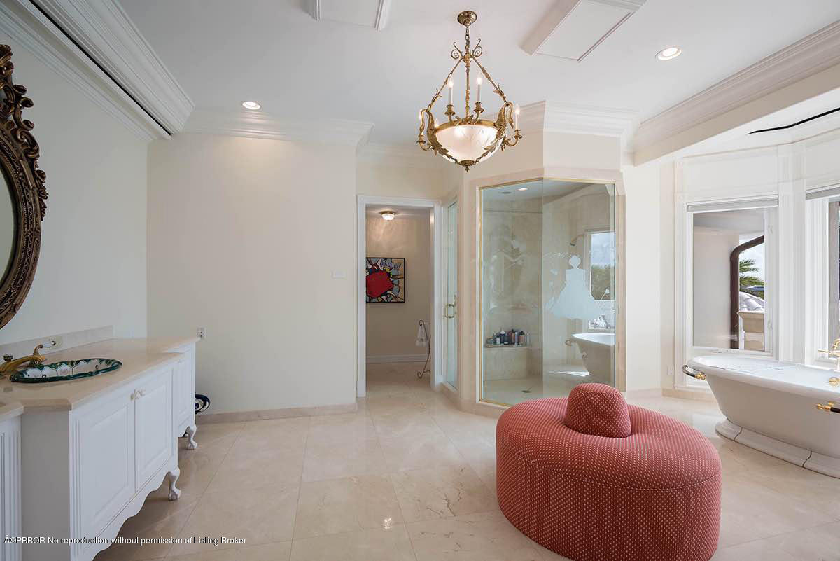 1495 Lands End Road Manalapan, FL 33462 - Photo 19 of 41 20D Master Bathroom