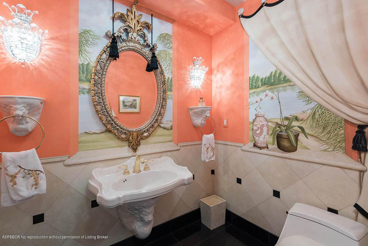 1495 Lands End Road Manalapan, FL 33462 - Photo 24 of 41 23 Bathroom