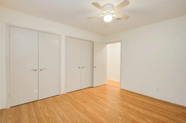 $1,275 | 1433 Cedar Post Lane, Unit 10, Houston, TX 77055