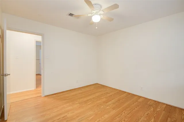 $1,275 | 1433 Cedar Post Lane, Unit 10, Houston, TX 77055