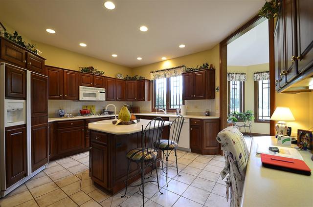 37-w486 Grey Barn Road St. Charles, IL 60175 - Photo 7 of 25
