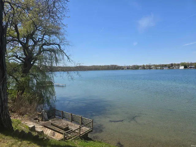 $345,000 | 1895 West 570 North, Howe, IN 46746