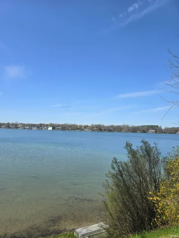 $345,000 | 1895 West 570 North, Howe, IN 46746