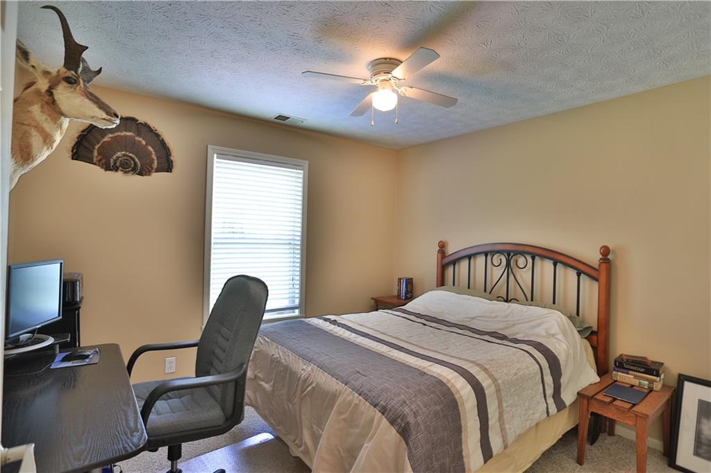 10869 Fairway Ridge Lane Fishers, IN 46037 - Photo 12 of 16 Gallery Image 12