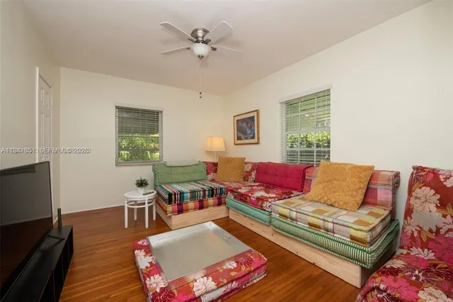 $4,850 | 7601 Southwest 59th Court, Unit 7601, South Miami, FL 33143