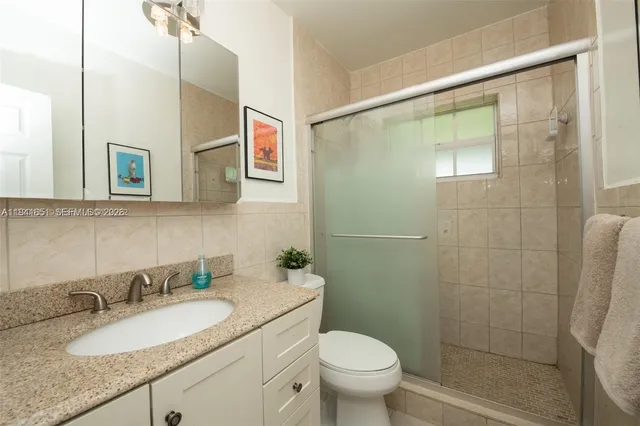 $4,850 | 7601 Southwest 59th Court, Unit 7601, South Miami, FL 33143