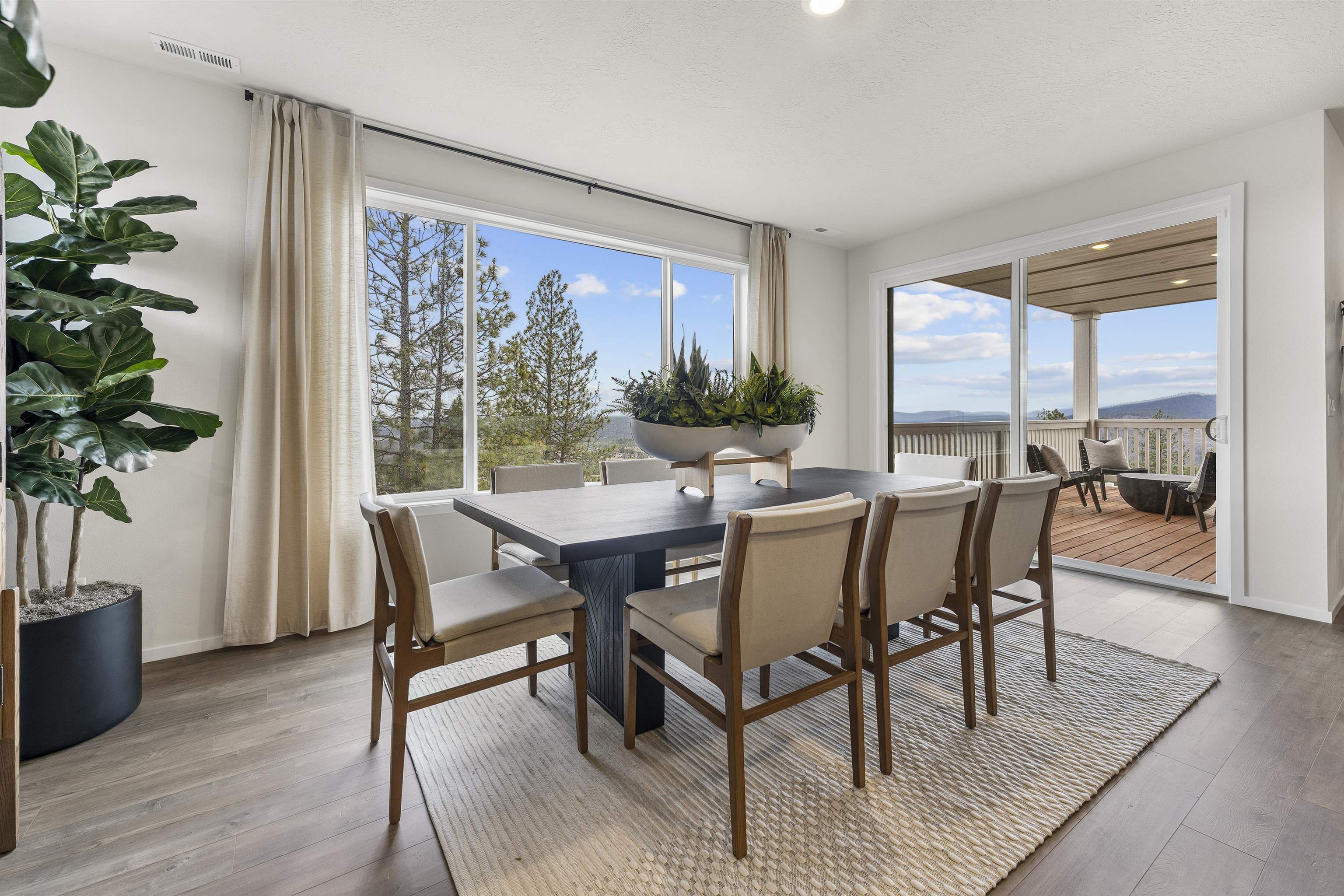 4122 West Vel View Drive Spokane, WA 99208 - Photo 5 of 17