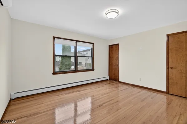 $3,500 | 97 Sipp Avenue, Unit 1, Clifton, NJ 07013