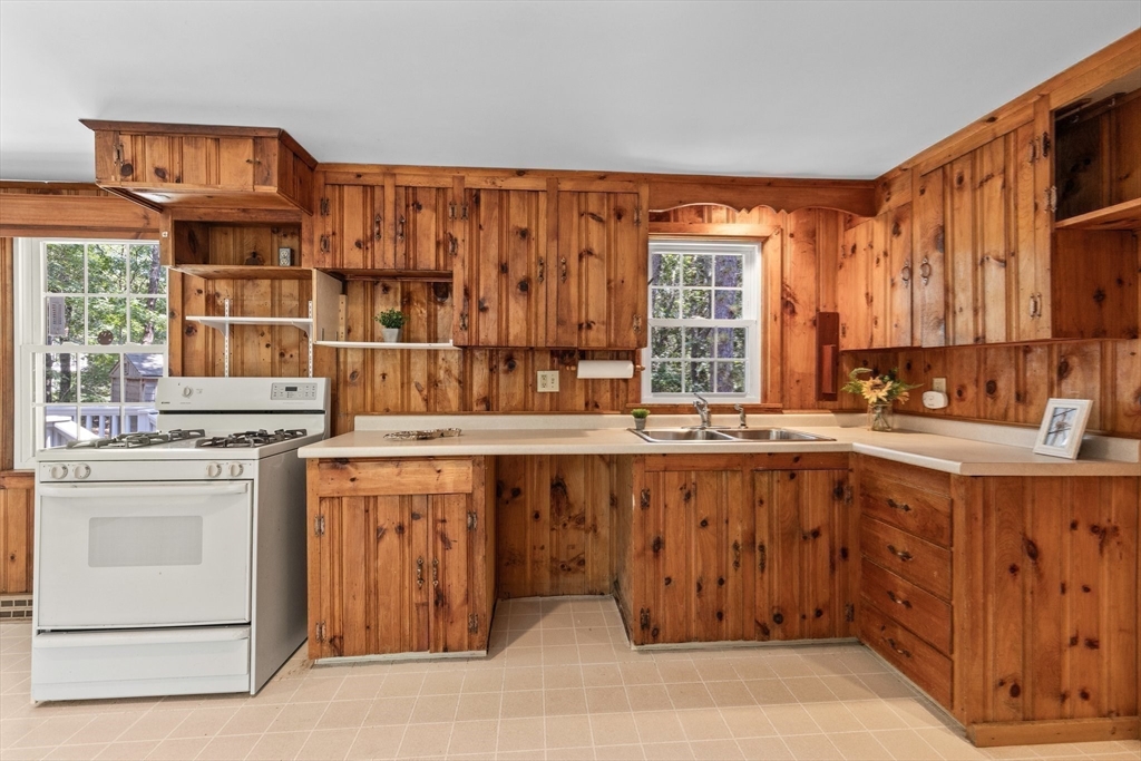 240 Wamisco Road Eastham, MA 02642 - Photo 17 of 35 Gallery Image 17