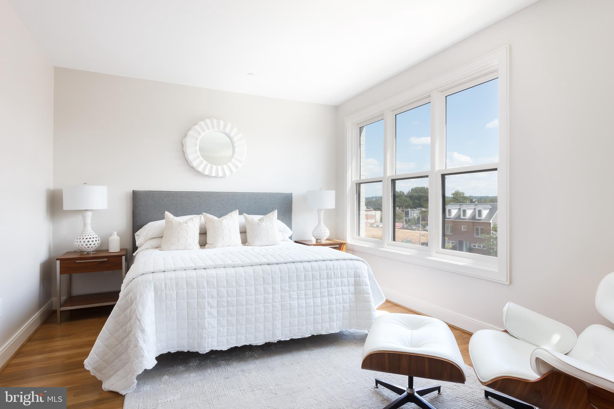 1325 D Street Southeast Washington, DC 20003 - Photo 14 of 16 Guest Bedroom 1 - Model