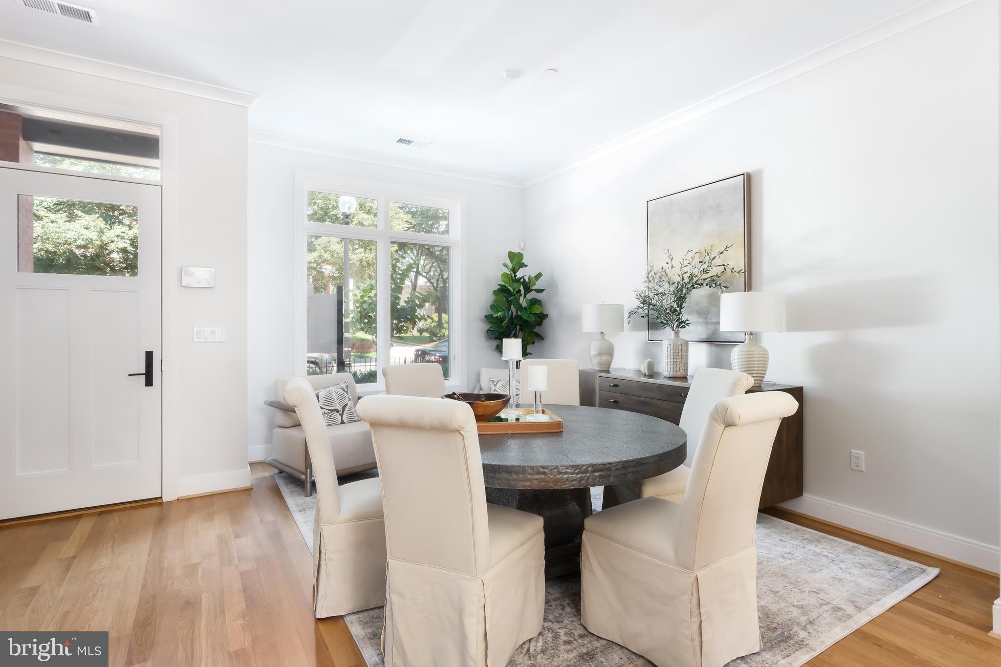 1325 D Street Southeast Washington, DC 20003 - Photo 6 of 16 Dining room off entry - Model