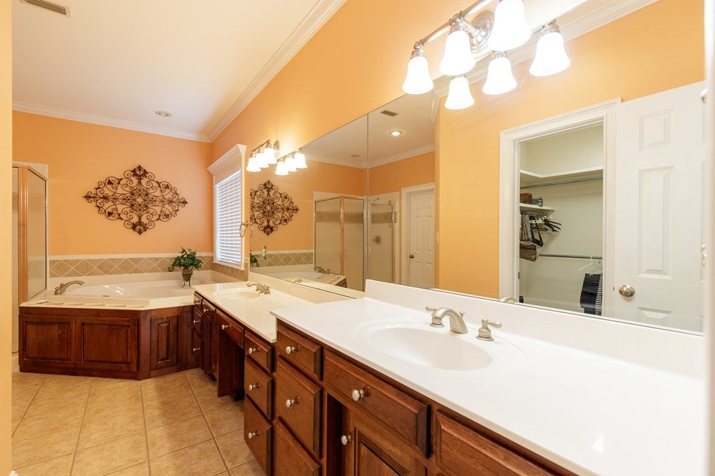 4456 Plantation Crest Road Valdosta, GA 31602 - Photo 16 of 33 Gallery Image 16