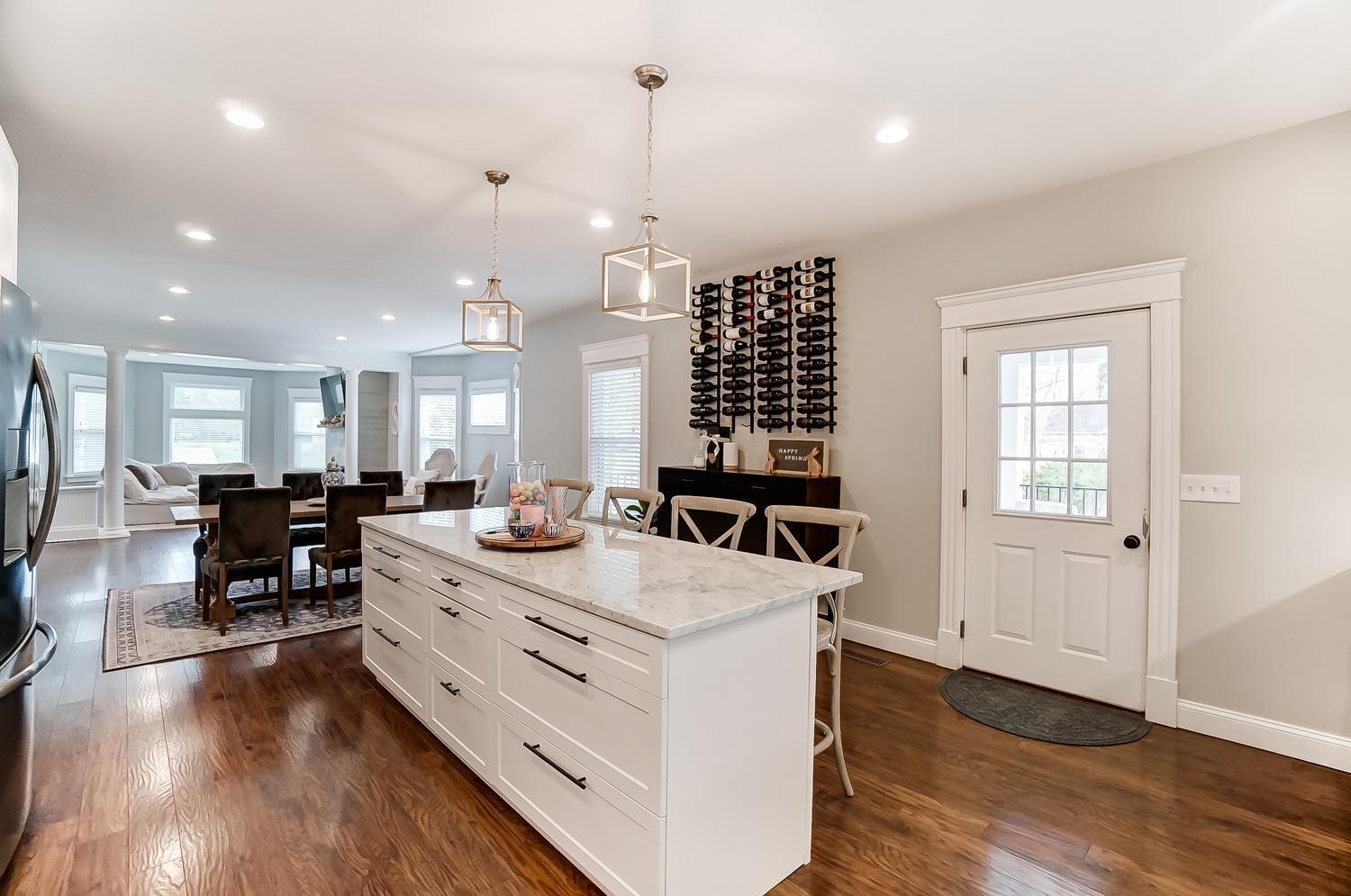 1079 Asbury Road Cincinnati, OH 45255 - Photo 15 of 50 Gallery Image 15