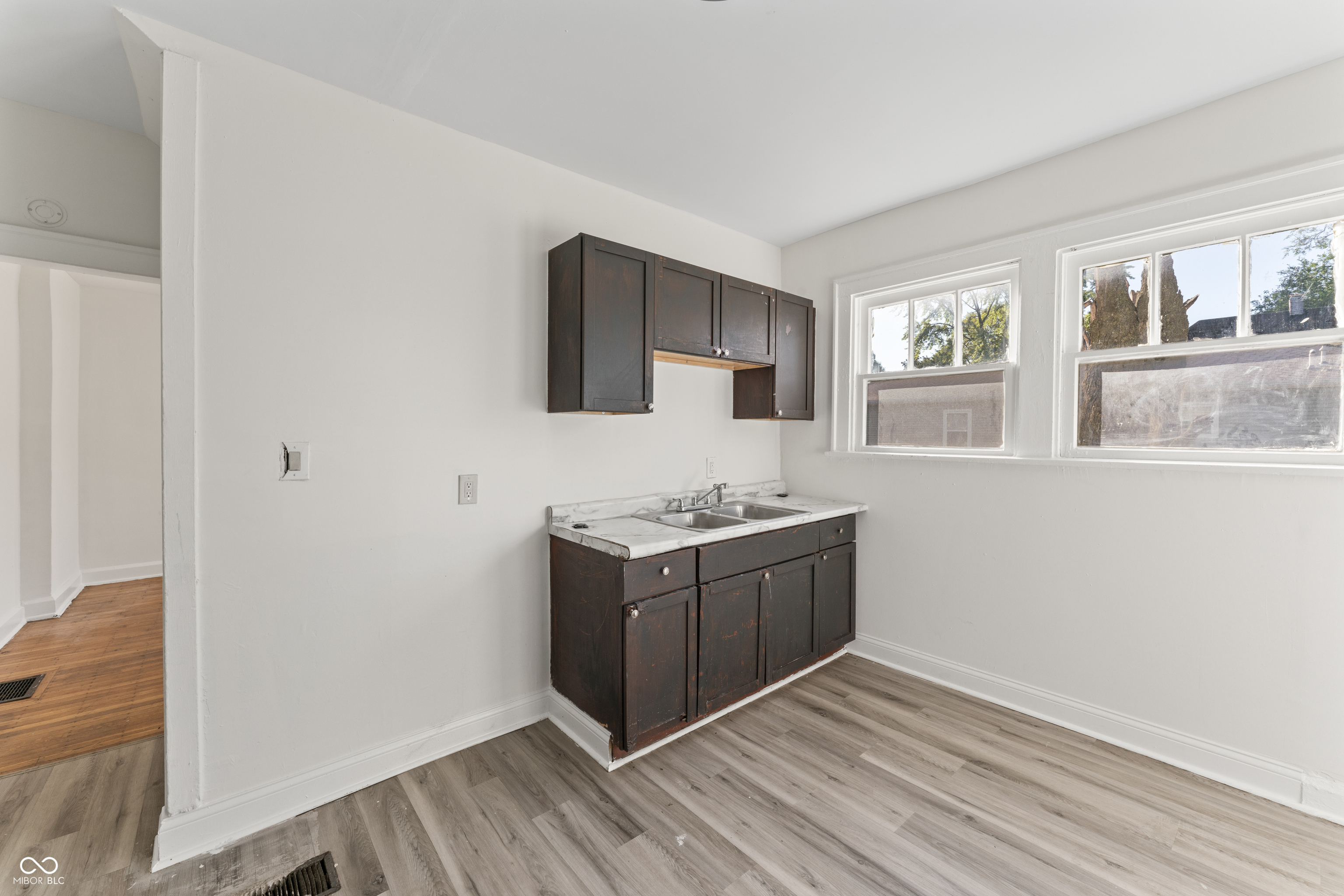 102 North Denny Street Indianapolis, IN 46201 - Photo 12 of 36