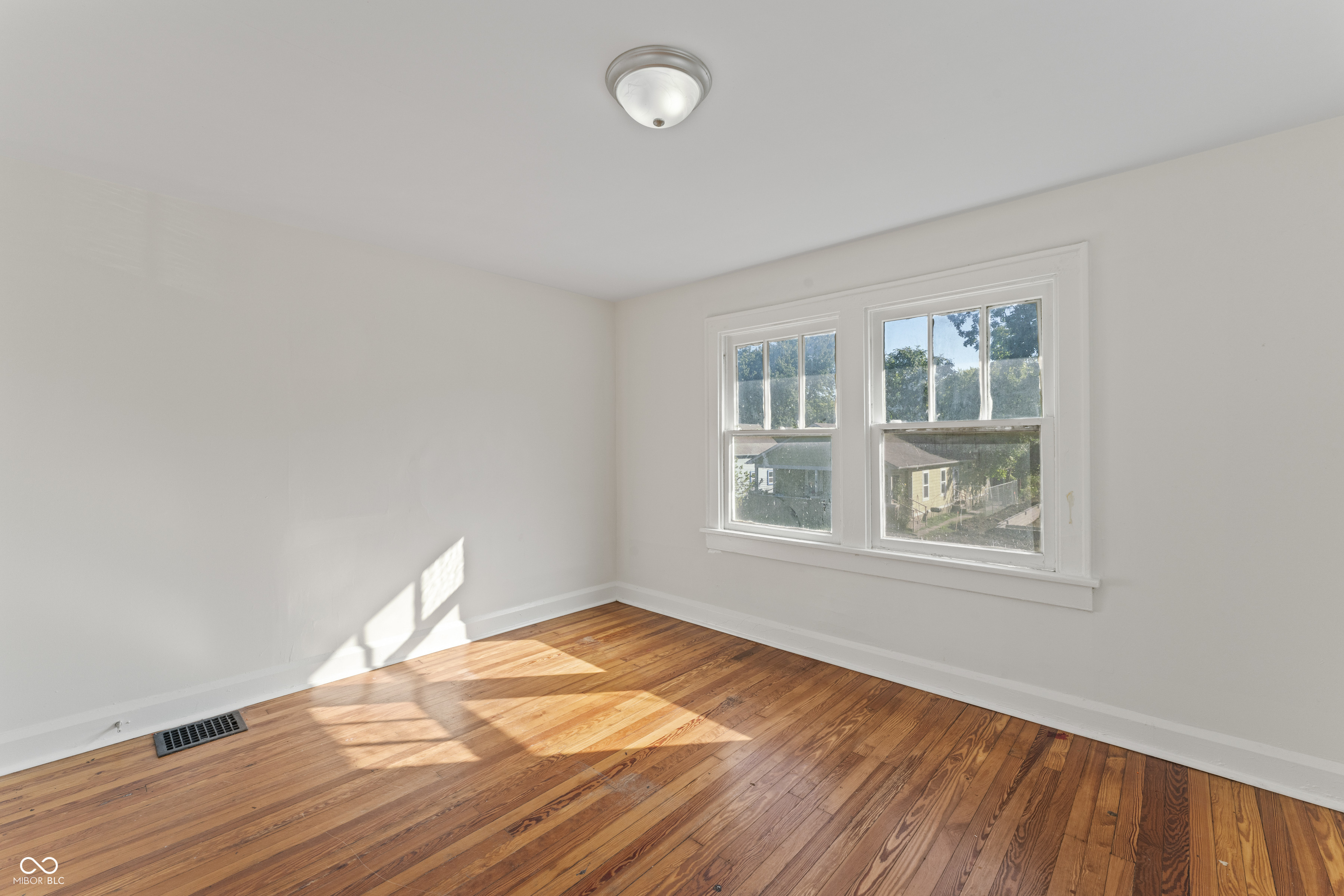 102 North Denny Street Indianapolis, IN 46201 - Photo 27 of 36