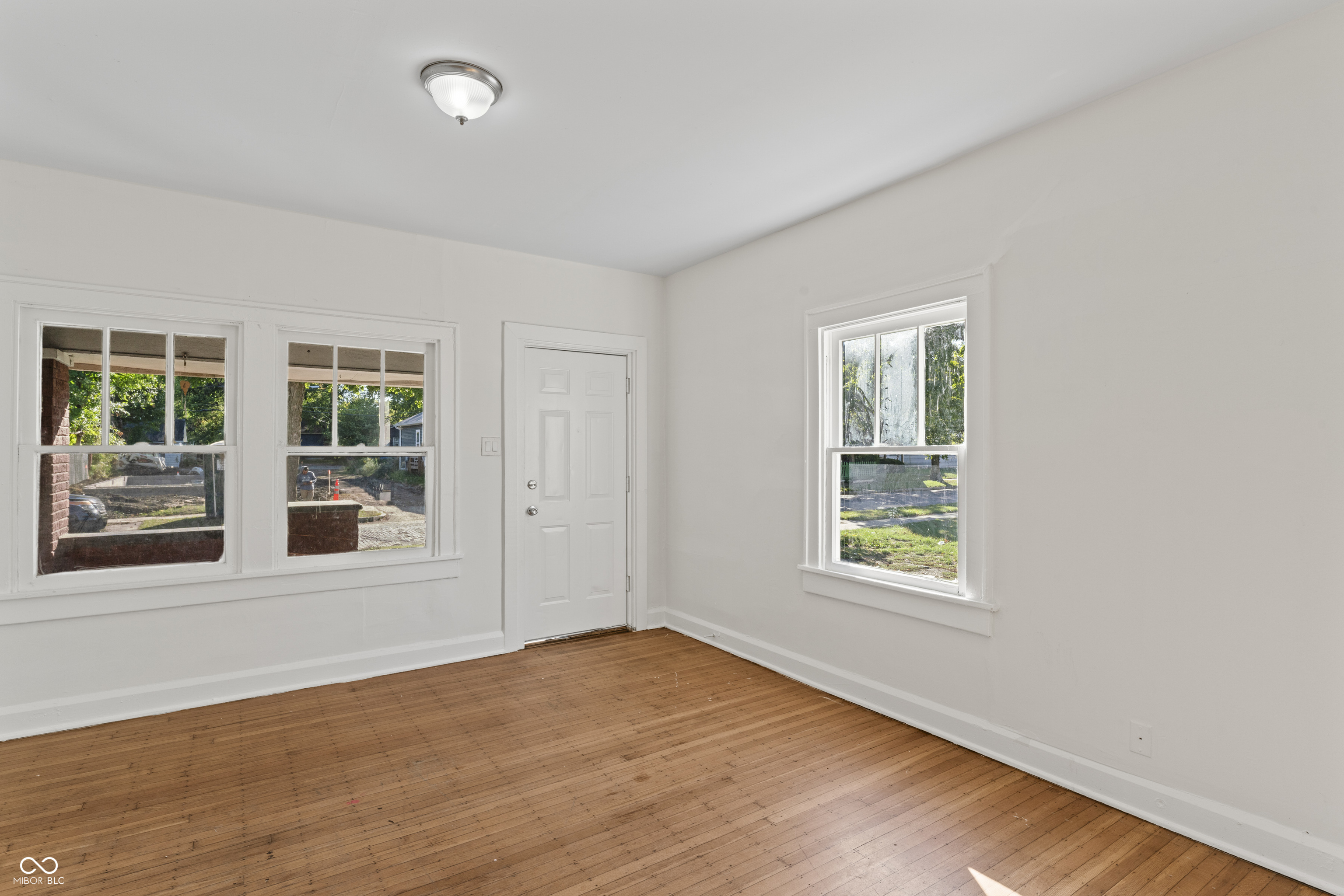 102 North Denny Street Indianapolis, IN 46201 - Photo 3 of 36