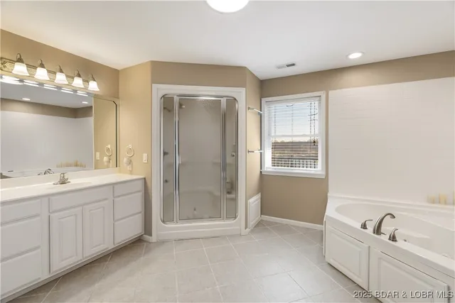 $749,900 | 1594 Mockingbird Lane, Osage Beach, MO 65065