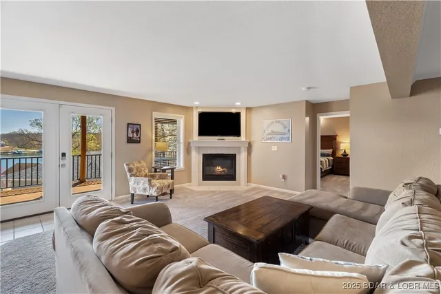 $749,900 | 1594 Mockingbird Lane, Osage Beach, MO 65065