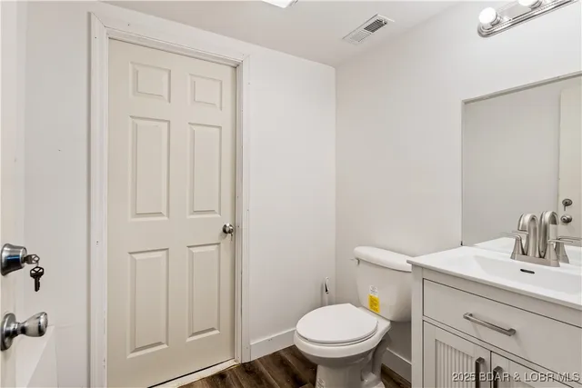 $749,900 | 1594 Mockingbird Lane, Osage Beach, MO 65065