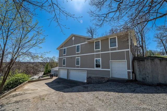 $749,900 | 1594 Mockingbird Lane, Osage Beach, MO 65065