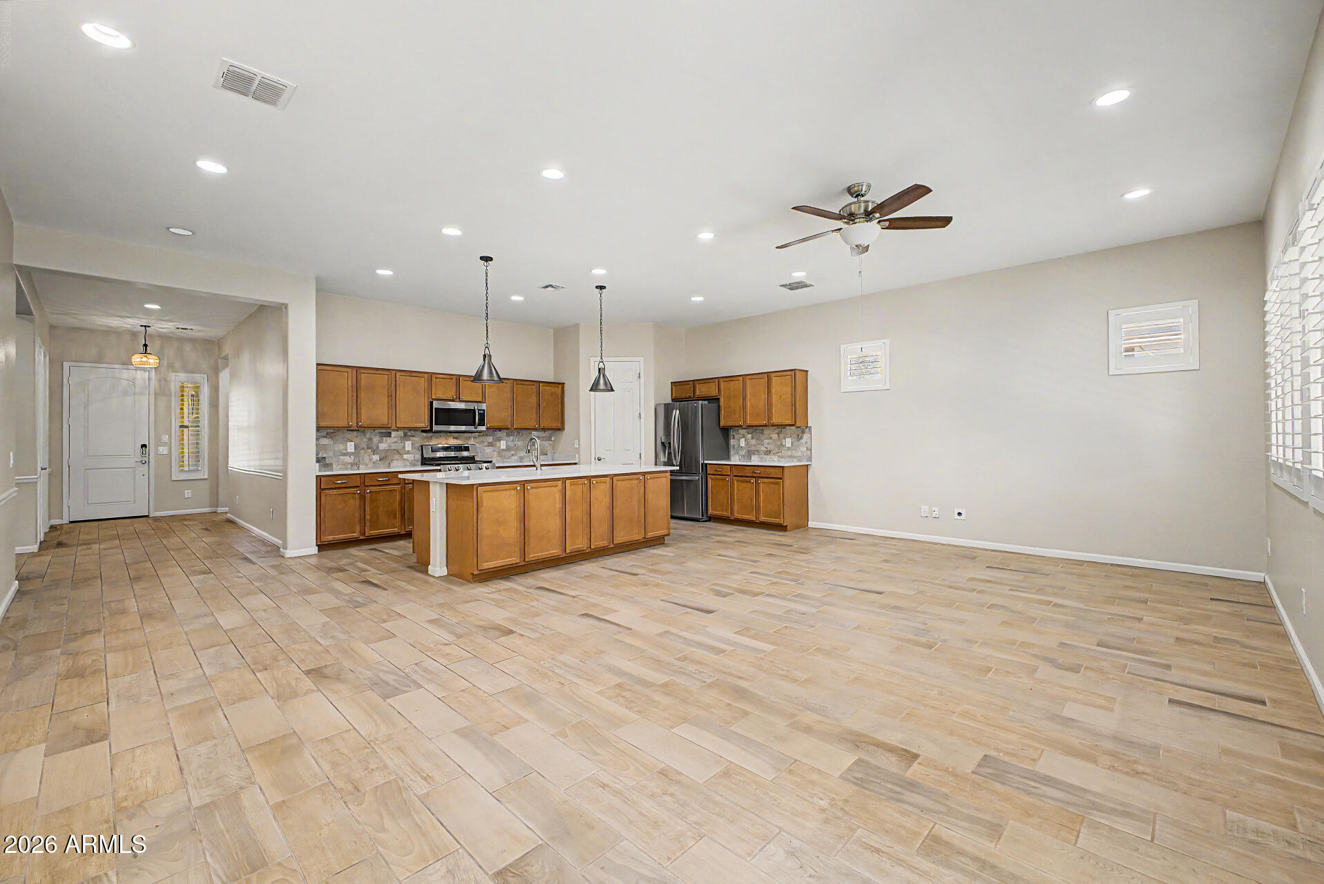 3535 East Walnut Road Gilbert, AZ 85298 - Photo 5 of 38 08-Walnut