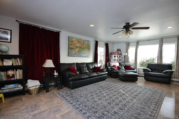 $789,222 | 2597 Quaker Church Road, Yorktown Heights, NY 10598