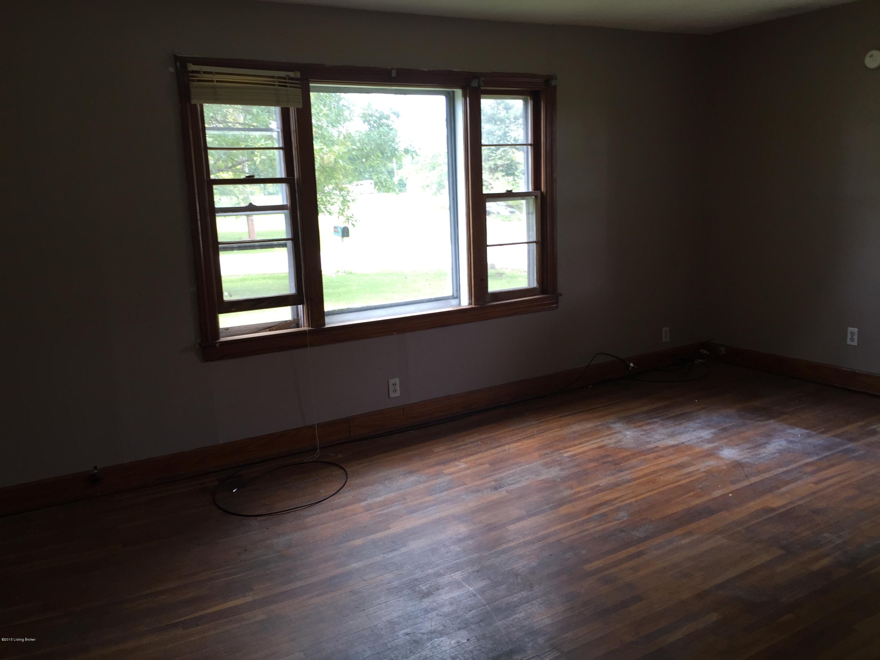 10212 Highway 259 Bee Spring, KY 42207 - Photo 13 of 25 IMG_1730