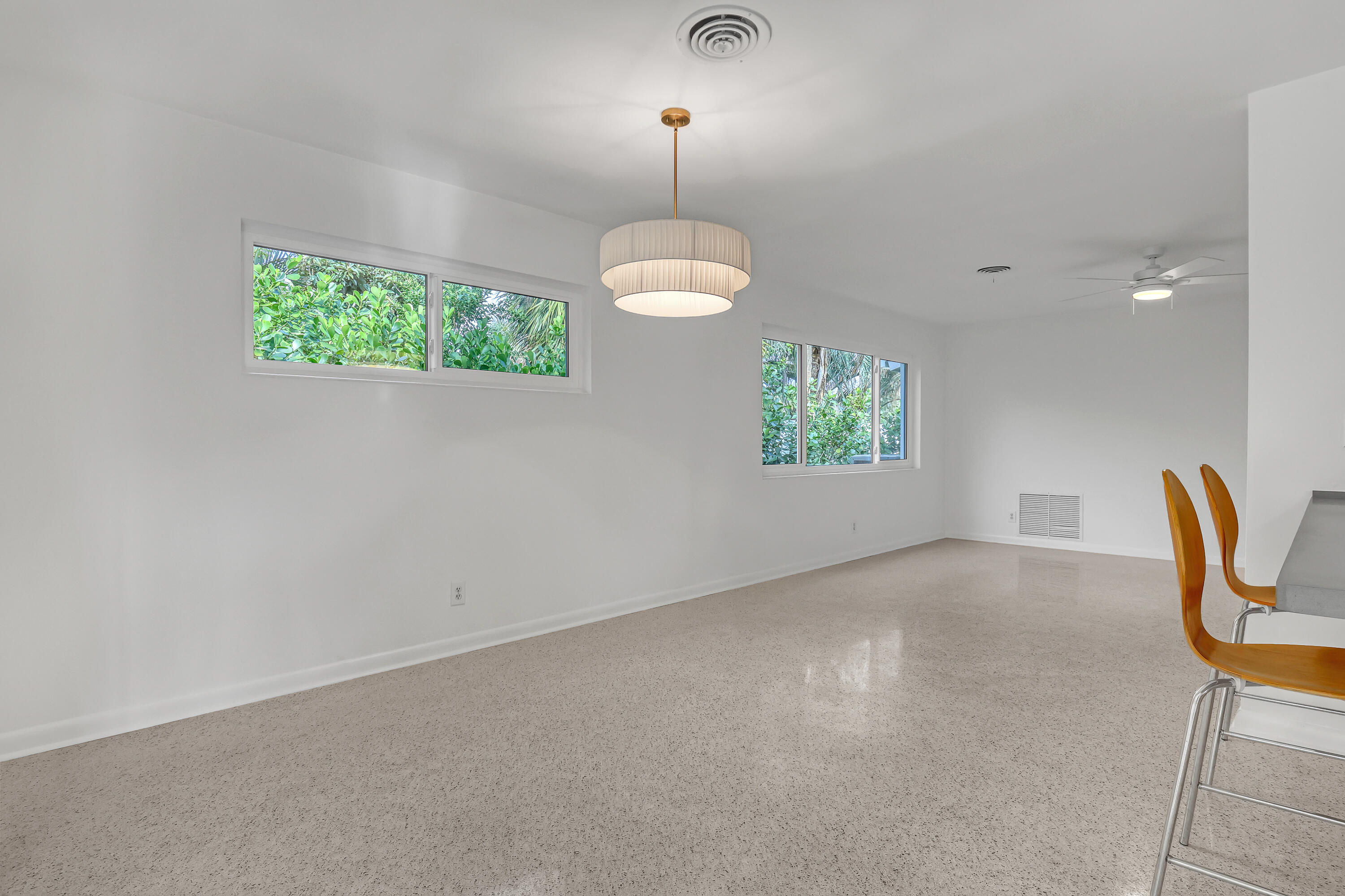 532 Gulf Road North Palm Beach, FL 33408 - Photo 18 of 50 532 Gulf (13)