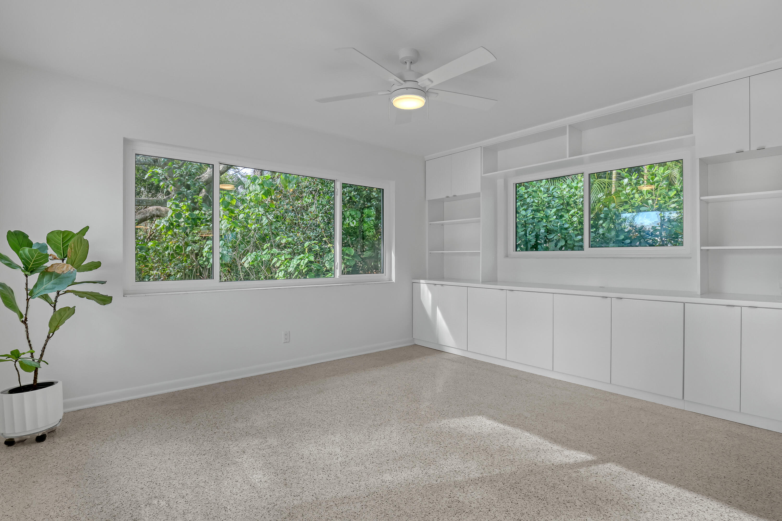 532 Gulf Road North Palm Beach, FL 33408 - Photo 19 of 50 532 Gulf (14)